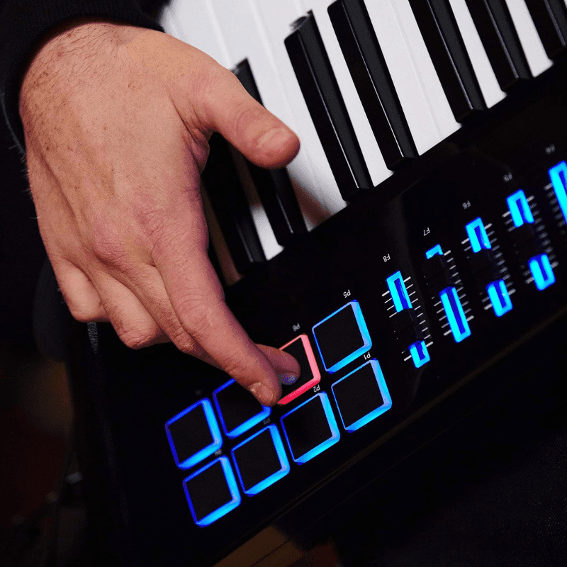 Alesis Vortex Wireless 2 |USB/MIDI Wireless Keytar Controller - Image 3