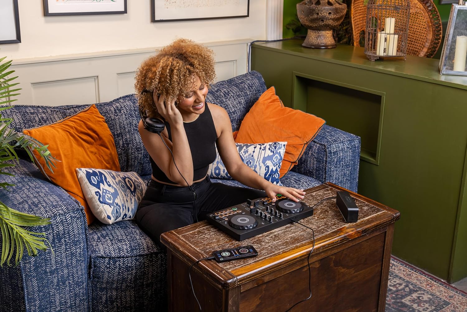 Pioneer DJ DDJ-REV1 2-Deck USB Serato DJ Mixer Controller, Black - Image 7